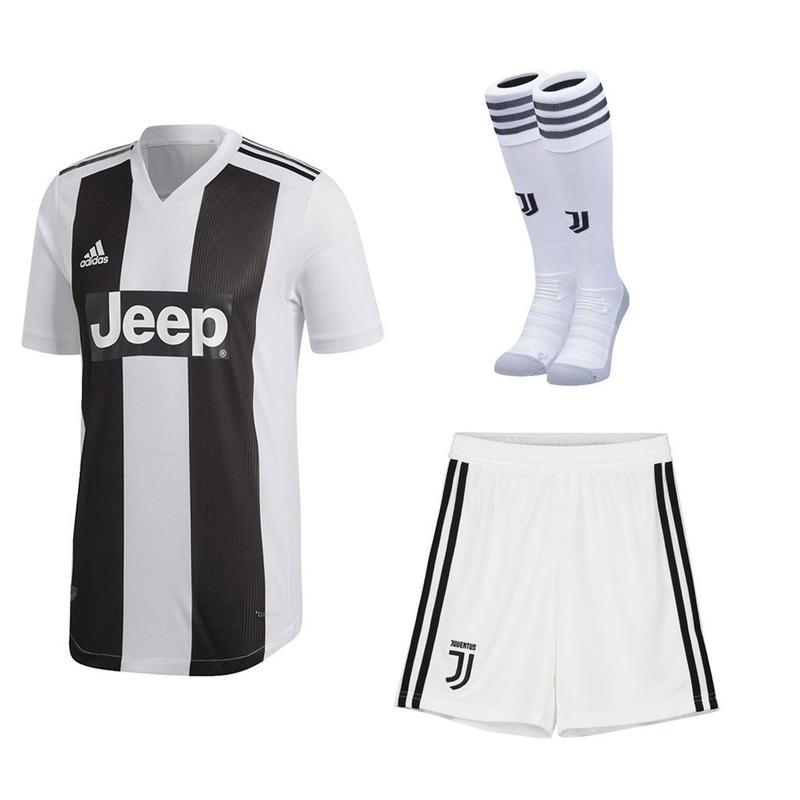 Juventus Home Football Kit 2018/19