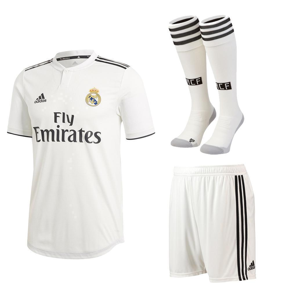 Real Madrid Home Football Kit 2018/19
