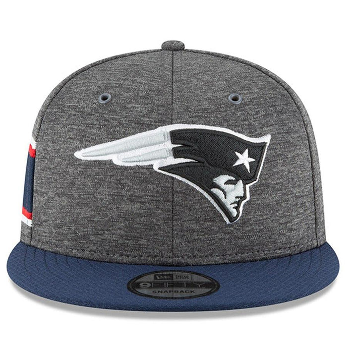 New Era New England Patriots Heather Gray/Navy 2018 NFL Sideline Home Graphite 9FIFTY Snapback Adjustable Hat