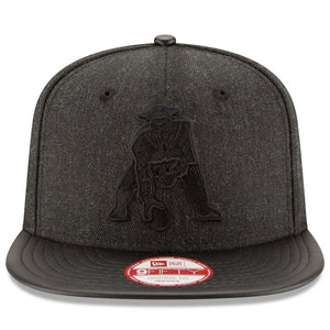 New Era New England Patriots Heathered Black/Black Leather Match Original Fit 9FIFTY Snapback Adjustable Hat