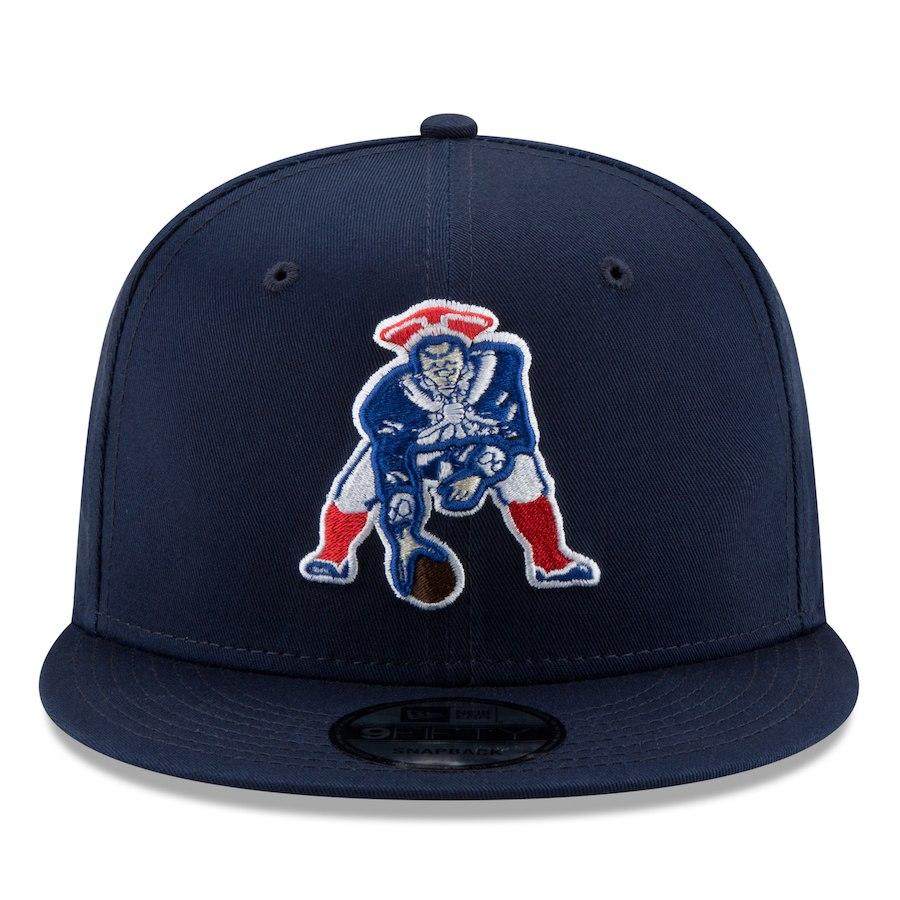 New Era New England Patriots Navy Throwback 9FIFTY Adjustable Snapback Hat